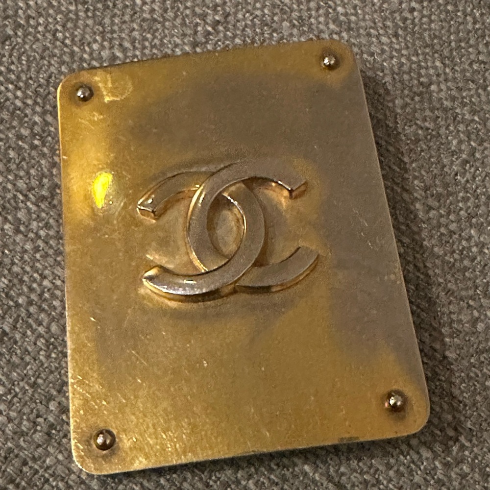 Authentic VINTAGE 80’s CoCo CHANEL GOLD Belt BUCKLE